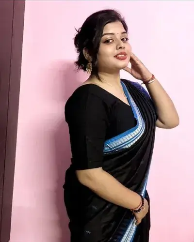 Call Girl in Warora